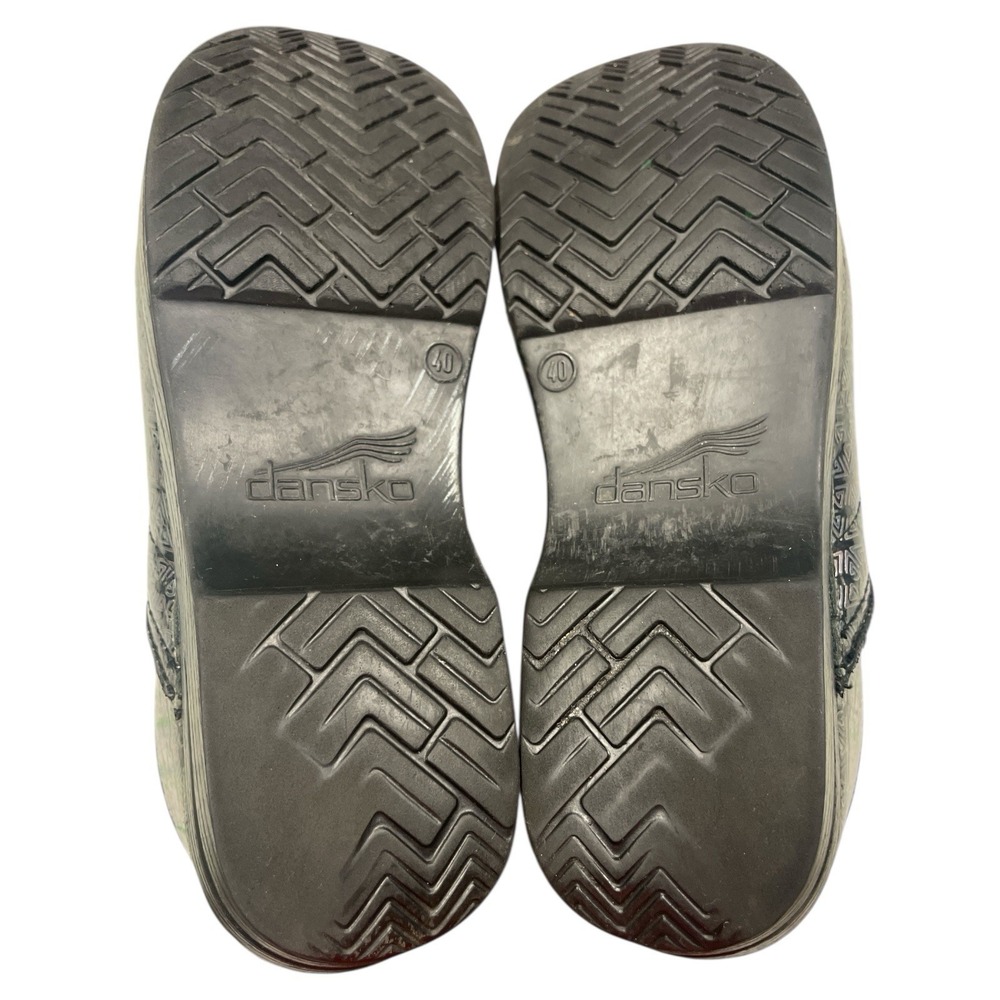 Dansko Metallic Silver Embossed Professional Clogs Womens EU 39/ US 8-8.5 - Picture 5 of 9